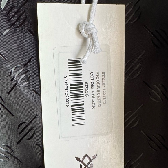 DAILY PAPER The Nicole Puffer in Black - Picture 11 of 11